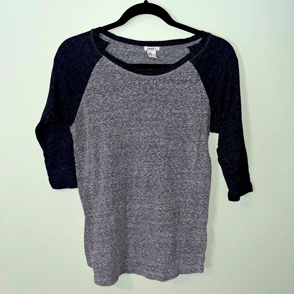 Women’s Forever 21 Baseball Tee | Size Medium